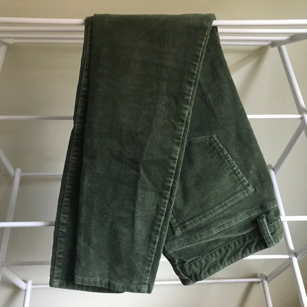 Vineyard Vines Corduroy  Ankle Pants size 4